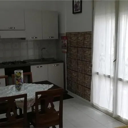 Casa Colibri 80mt Dal Mare Lägenhet Bordighera